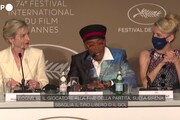 Cannes, le scuse di Spike Lee: 'E' come se avessi sbagliato un tiro libero sulla sirena'