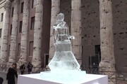 ActionAid lancia la campagna #Freenotfreezed, a Roma una donna di ghiaccio