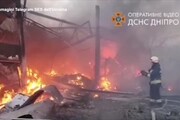 Ucraina, bombardamenti a Dnipro: colpiti un asilo e un condominio