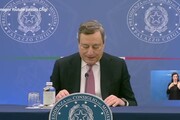 Covid, Draghi: 'Con vaccini evitati quasi 80mila decessi nel 2021'