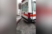 Ucraina, fuga dalle bombe di Kiev in ambulanza