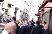 Draghi a Napoli contestato da disoccupati e sindacati di base