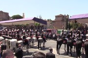2 giugno, le Frecce tricolori chiudono la parata sui Fori Imperiali