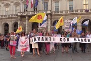 Mobilitazione per Draghi, la manifestazione a Torino