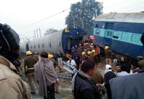 Treno deragliato in India in una foto di archivio (ANSA)