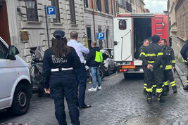 'Esalazioni tossiche', evacuato hotel in centro a Roma