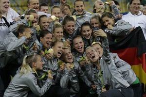 Germania medaglia d'oro nel calcio femminile (ANSA)