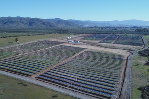 La centrale solare di Villa Prat, in Cile (ANSA)