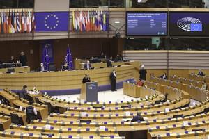 Gli eurodeputati voteranno nuove norme su Big Tech in plenaria a dicembre (ANSA)