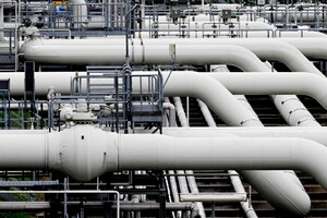 Sui nuovi fornitori di gas e petrolio è scontro tra industria e Ong (ANSA)