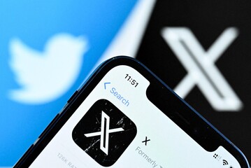 Twitter addio, è definitivamente migrato su 'X.com'