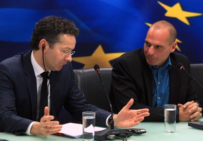 Jeroen Dijsselbloem e Yanis Varoufakis (ANSA)