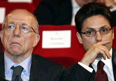 Fedele Confalonieri con Piersilvio Berlusconi in una foto d'archivio (ANSA)
