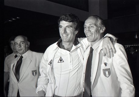 Dino Zoff con Enzo Bearzot © ANSA 