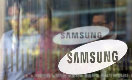 Samsung perde primato 'mobile' in India © EPA