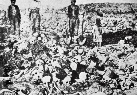 Il genocidio degli armeni © ANSA 