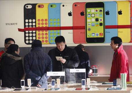 Apple vende più iPhone in Cina che in Usa © EPA