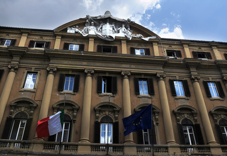 Veduta esterna della sede del Ministero dell'Economia e delle Finanze in via XX settembre a Roma © ANSA 