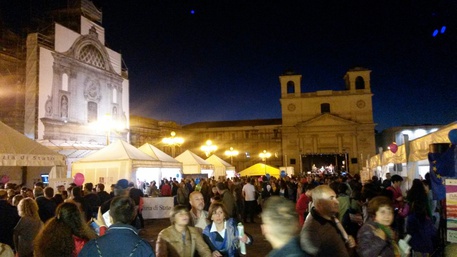 Notte dei ricercatori L'Aquila piazza Duomo © ANSA