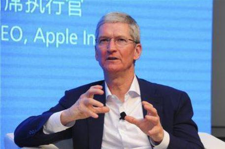 Apple: raddoppia compenso Cook a 9,2 mln con rally azioni © EPA