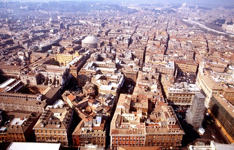 Una veduta aerea  del centro di Roma © ANSA 