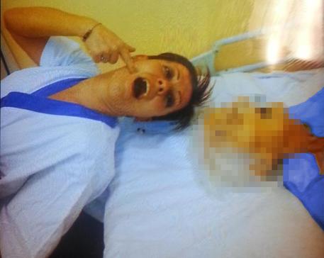 Morti Lugo: escono foto inchiesta, infermiera fa gesti scherno © ANSA
