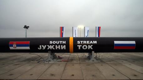 Una foto della cerimonia di avvio della costrizione del gasdotto South Stream in Serbia.  ANSA/KOCA SULEJMANOVIC © EPA