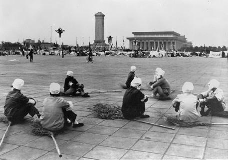 Il sit-in degli studenti in Piazza Tienanmen, 1989 © ANSA