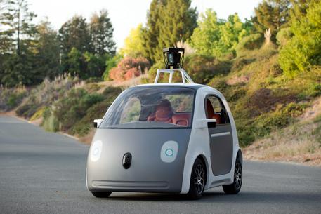 Prototipo di auto che si guida da sola di Google © EPA