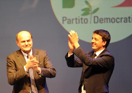 Matteo Renzi e Pier Luigi Bersani in una foto d'archivio © ANSA 