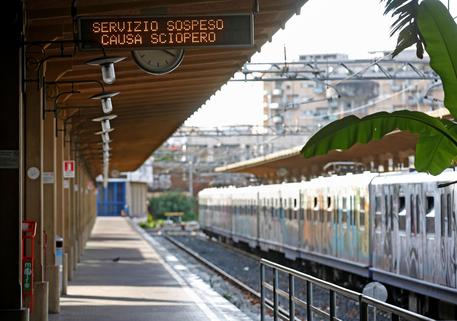 Scioperi: a Roma chiuse metro A, B e Roma Lido © ANSA