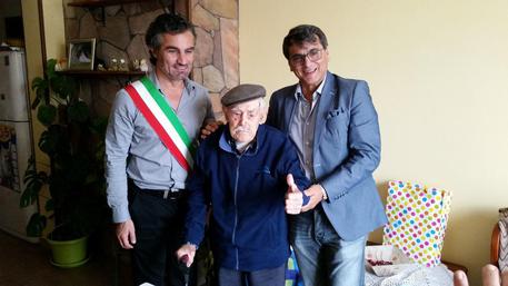 Compie 110 anni Valerio Piroddi a Assemini © ANSA