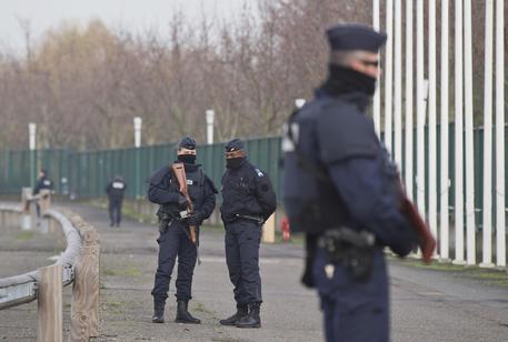 Terrorismo: Ginevra alza l'allerta, è caccia a sospetti di legami con gli attentatori di Parigi © AP