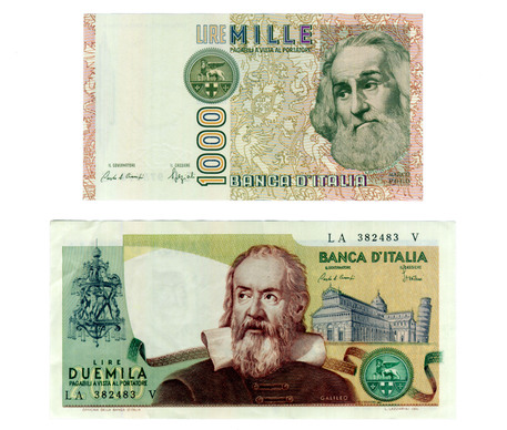 Due banconote della vecchia lira italiana © ANSA