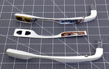 Ritornano i Google Glass, saranno pieghevoli e per le imprese © ANSA