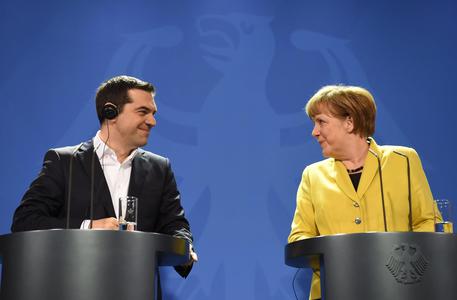 Angela Merkel e Alexis Tsipras © EPA