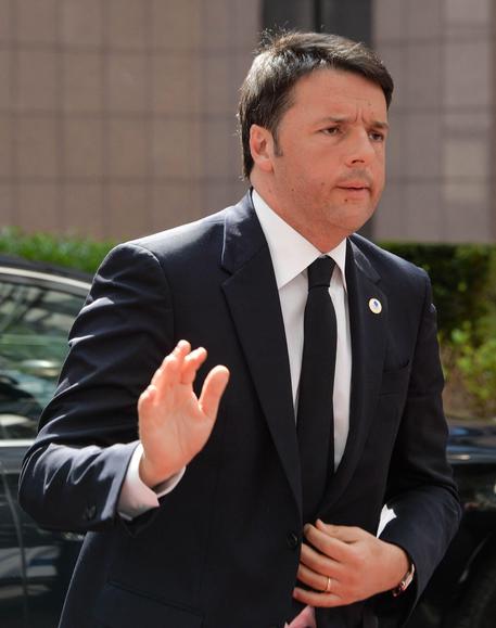 Renzi, banda ultralarga strategica, ma governo non fa piani industriali © ANSA 