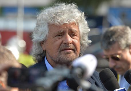 Beppe Grillo all'assemblea azionisti Eni © ANSA