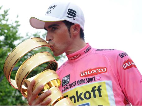 Contador trionfo a Milano © ANSA