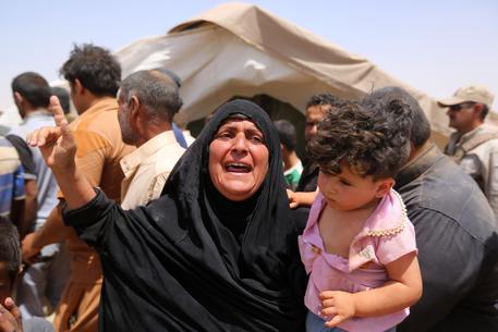Isis usa la sete come arma in Iraq, chiusa la diga sull'Eufrate © AP