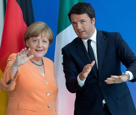 Angela Merkel e Matteo Renzi © EPA