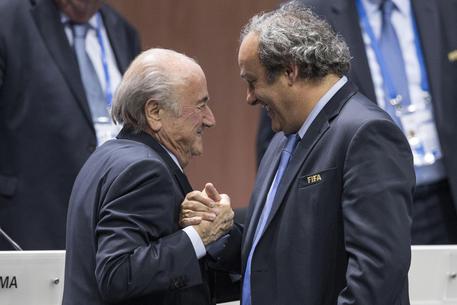 Joseph S. Blatter e Michel Platini © EPA