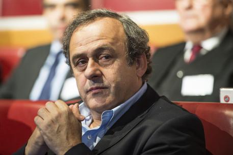 Fifa, Michel Platini annuncia: 'Mi candido presidente' © EPA