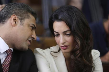 Egitto: processo al Jazeera, in aula legale Amal Clooney © AP