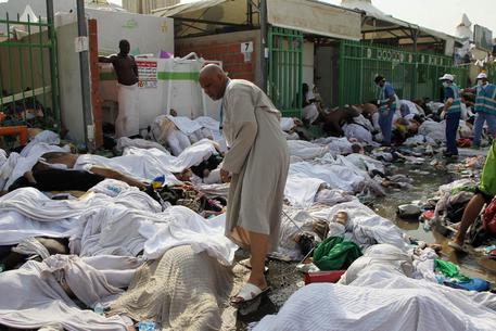 Massacro alla Mecca, oltre 700 fedeli morti nella ressa © EPA