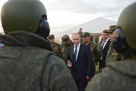 Putin pronto a raid contro l'Isis, con o senza Usa © AP