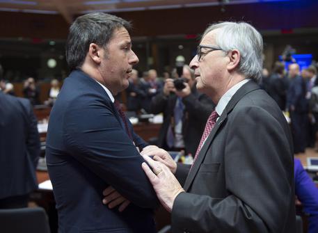 Il premier Renzi col presidente della Commissione Juncker © ANSA