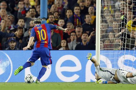 Tripletta di Messi al City © AP