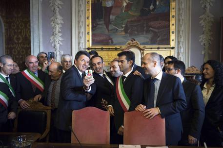 Renzi firma 'Patto Cagliari',168 mln per citt metropolitana © ANSA