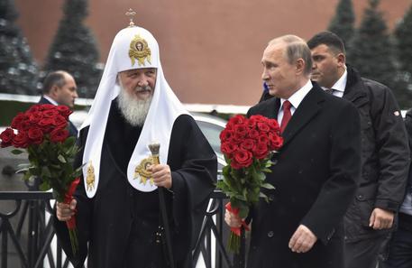 Il patriarca Kirill con Putin © ANSA